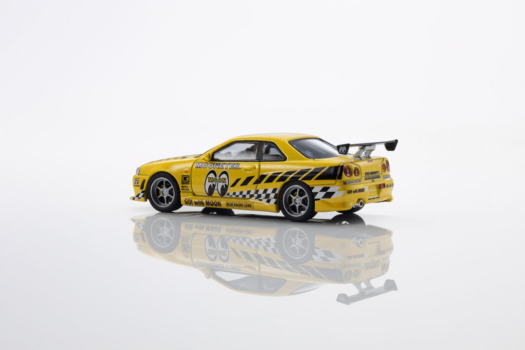 Nissan Skyline GT-R (R34) MOONEYES(2)