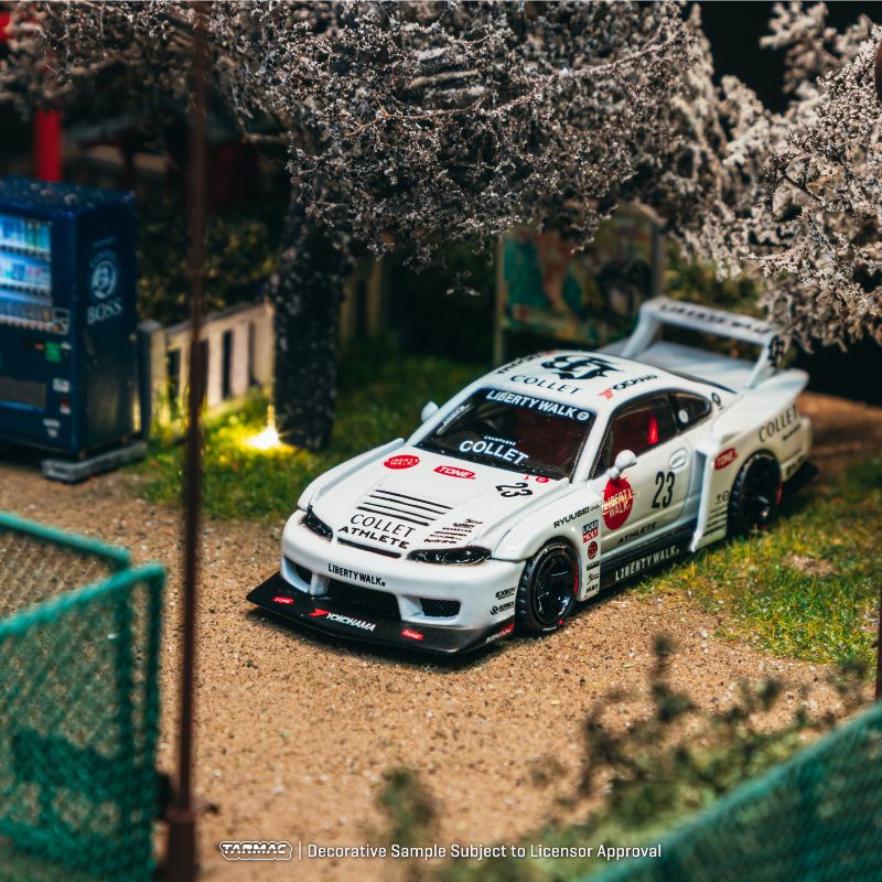 [Pre Order, Free Shipping] Tarmac Works LB-Super Silhouette Nissan SILVIA (S15) Drift 2025