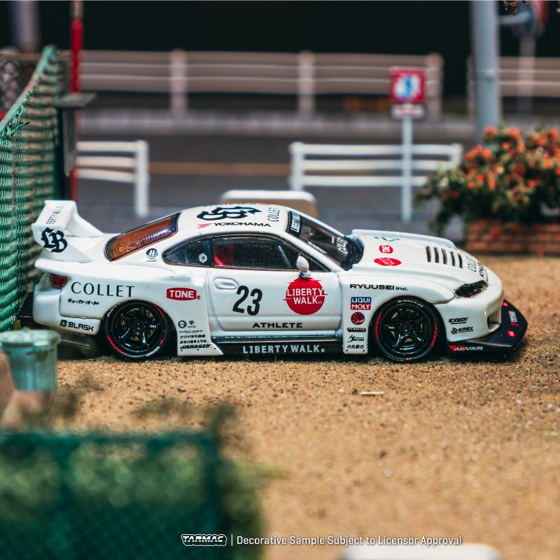 [Pre Order, Free Shipping] Tarmac Works LB-Super Silhouette Nissan SILVIA (S15) Drift 2025