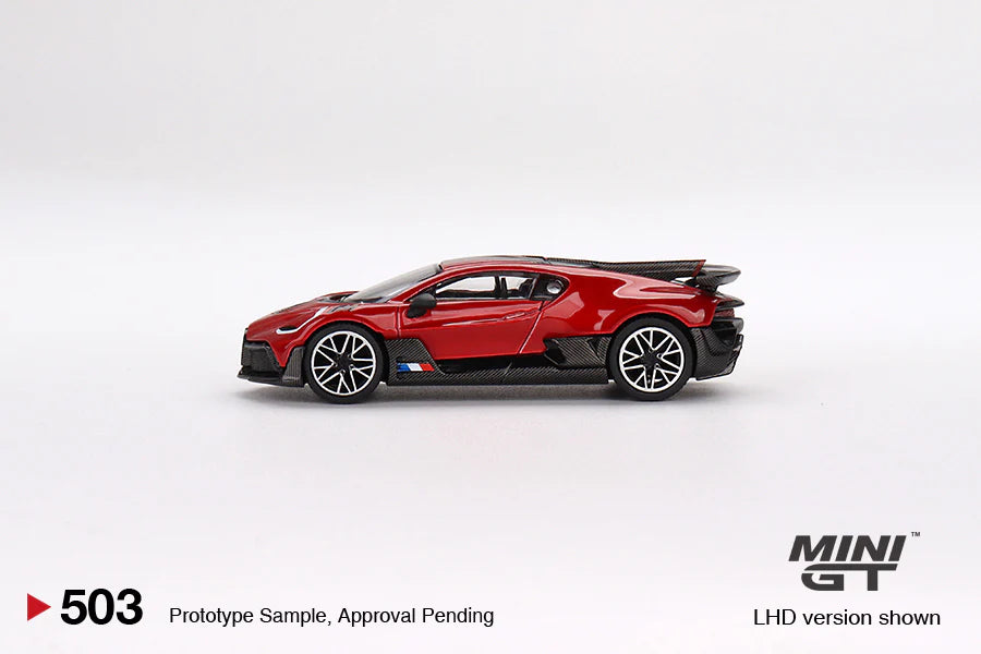 MiniGT - Bugatti Divo - Red Metallic