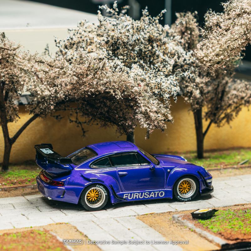 [Pre Order, Free Shipping] Tarmac Works RWB 993 Furusato + Trading Cards Combo