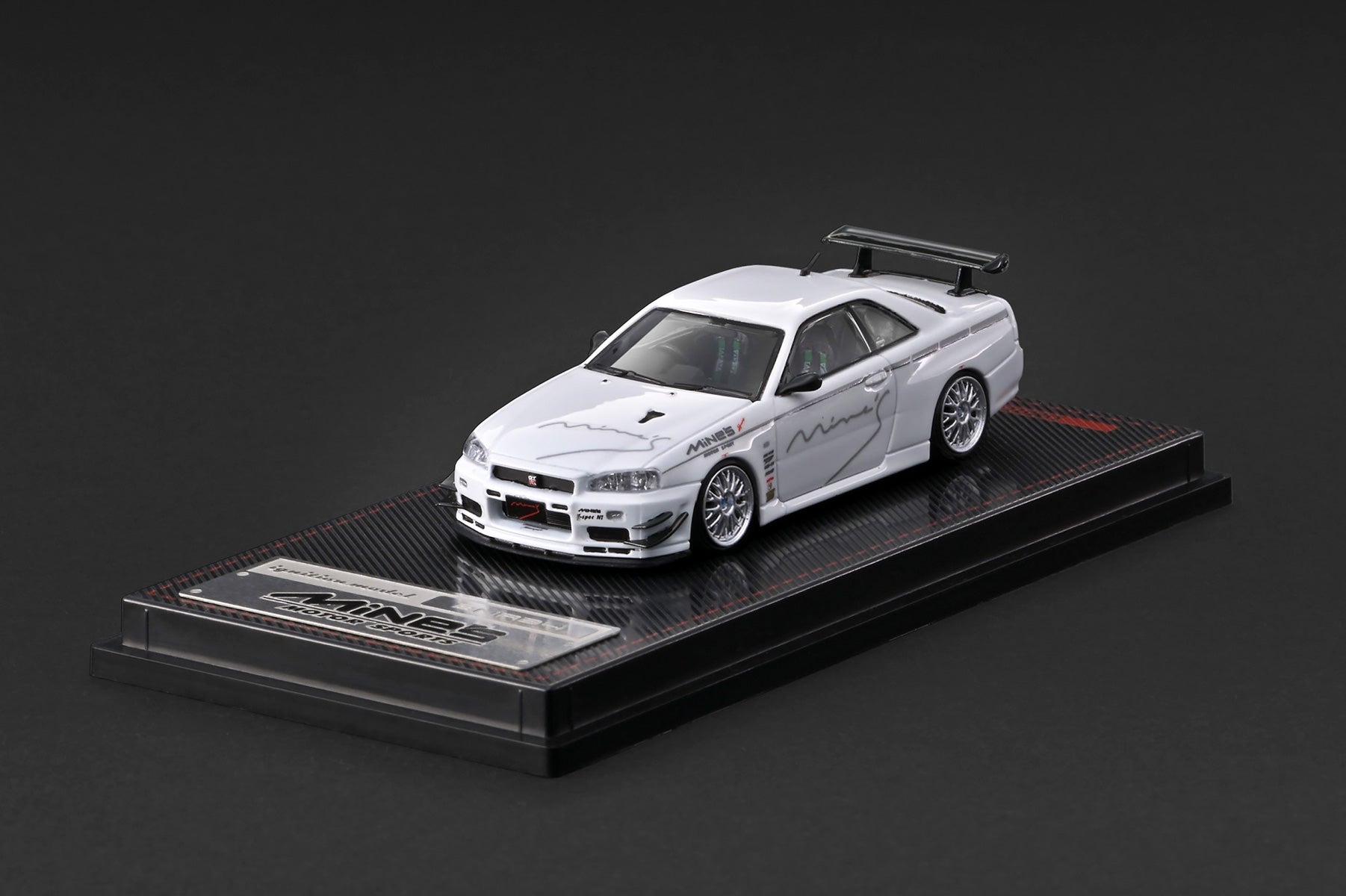 Nissan Skyline GT-R Mine‘s (R34) - White
