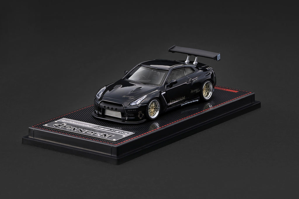 PANDEM R35 GT-R - Black Metallic
