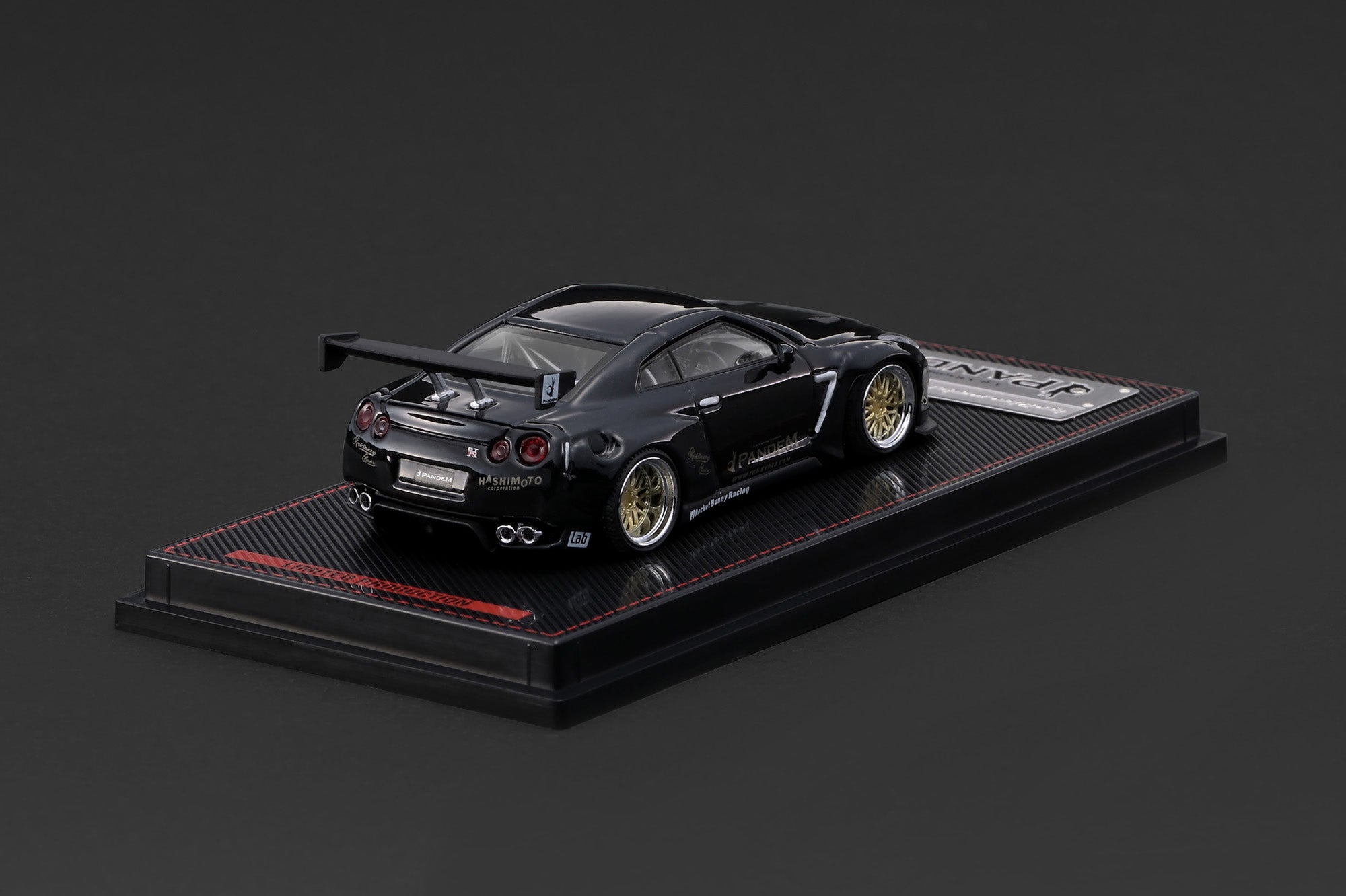 PANDEM R35 GT-R - Black Metallic