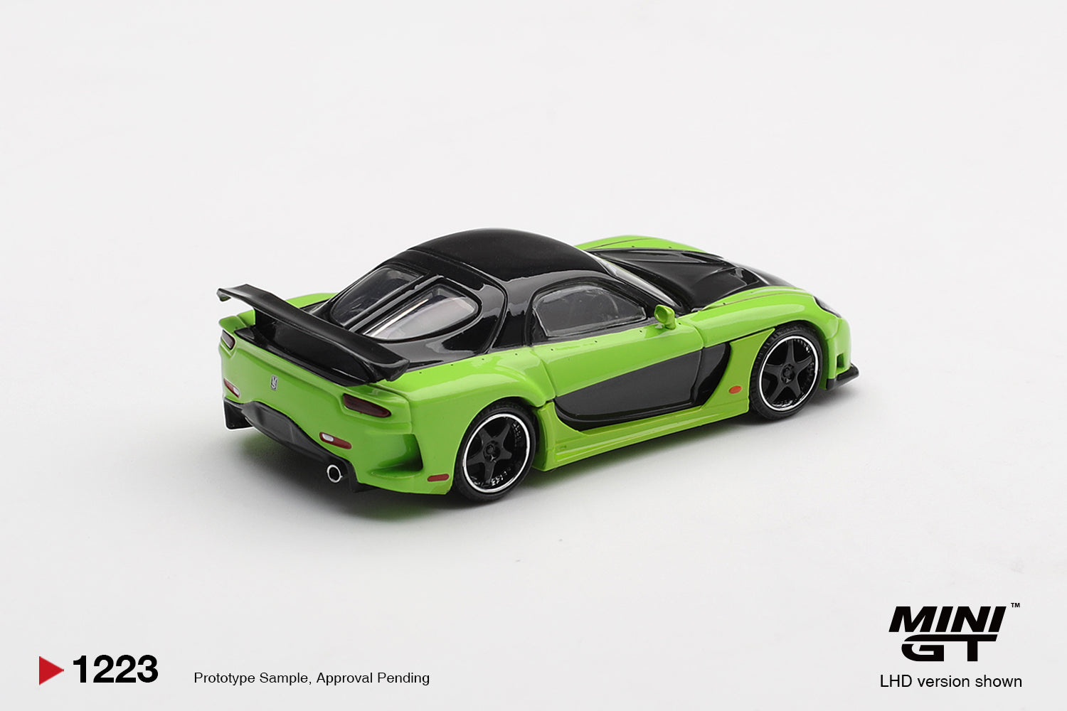 [Pre Order, Box] MiniGT - Mazda RX-7 VeilSide Fortune7 - Green