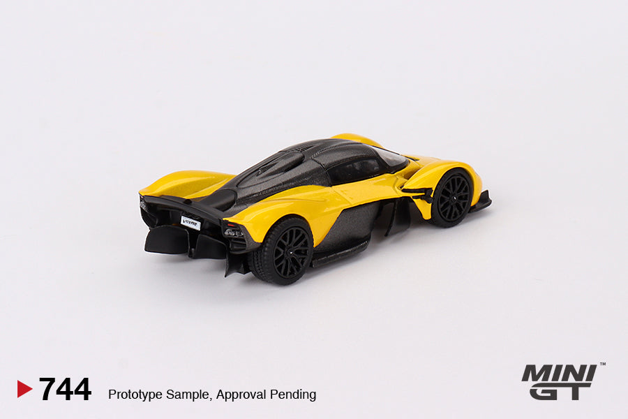 [Pre Order, Box] MiniGT - Aston Martin Valkyrie Sunburst Yellow - 5