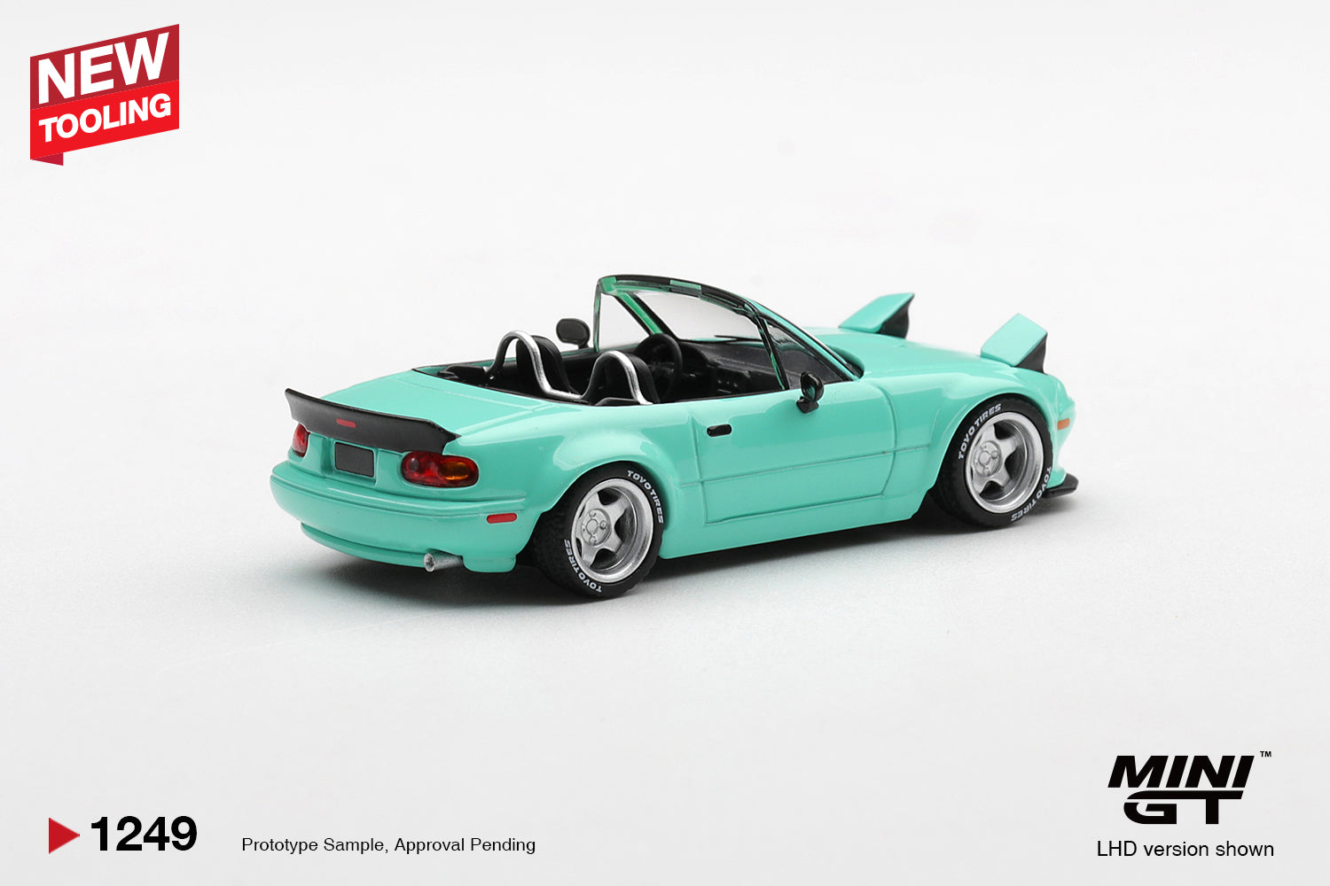 [Pre Order, Box] MiniGT - Mazda MX-5 (NA) Pandem - Mint Green