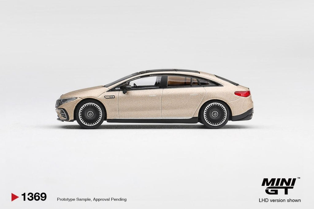 Mercedes-AMG EQS 53 - Gold