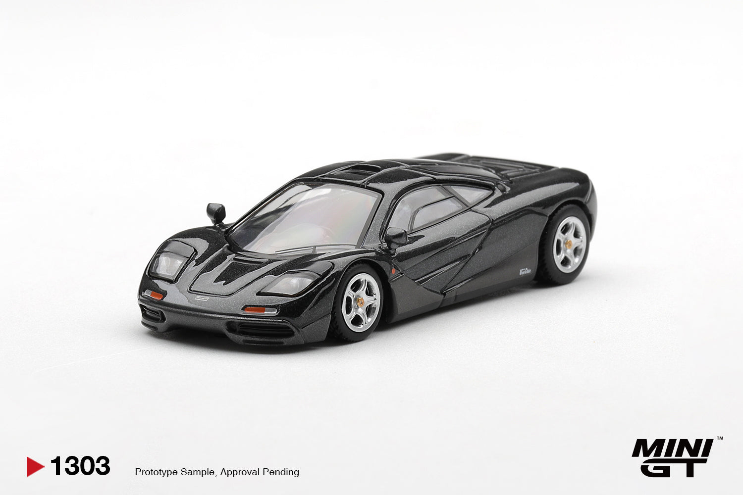 [Pre Order, Box] MiniGT - McLaren F1 - Blue Black Metallic