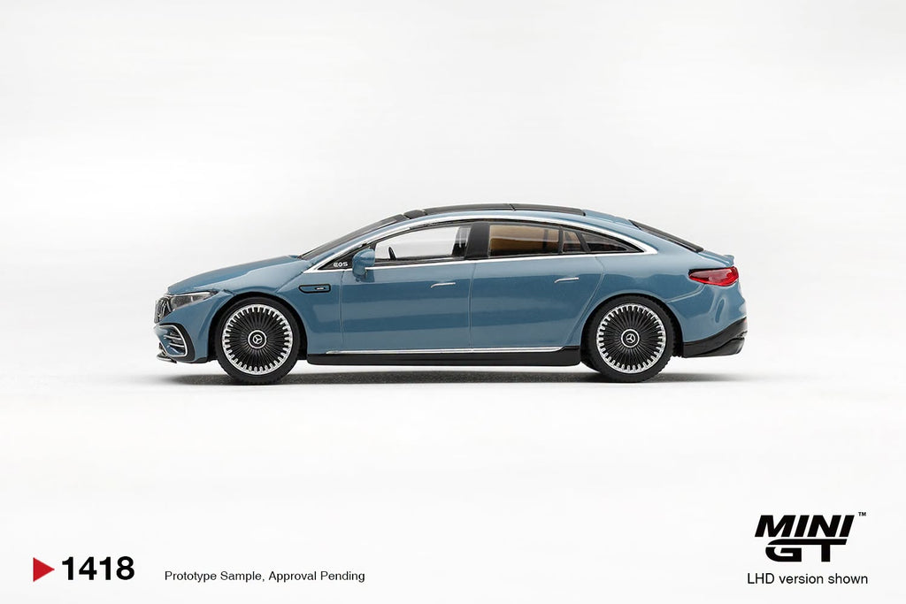Mercedes-AMG EQS 53 Blue
