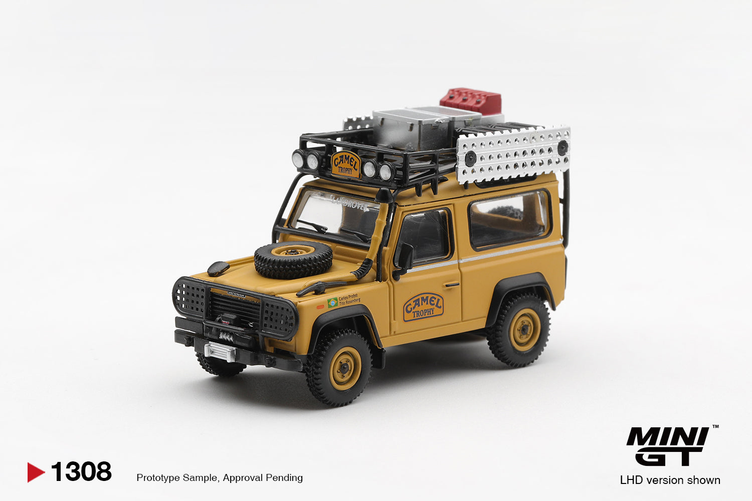 [Pre Order, Box] MiniGT - Land Rover Defender 90 1985 Camel Trophy Borneo Team Brazil