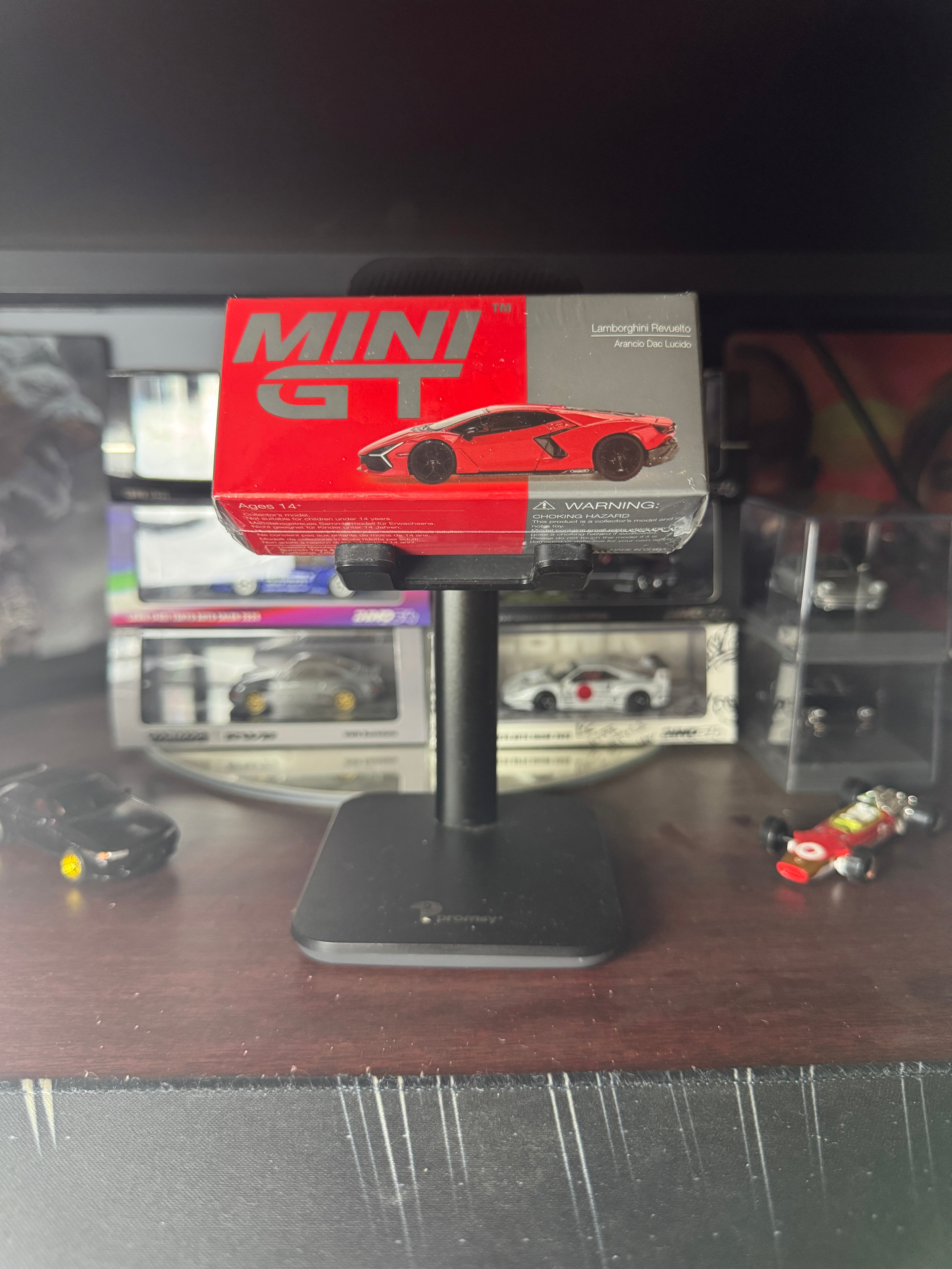 Lamborghini Revuelto - Red