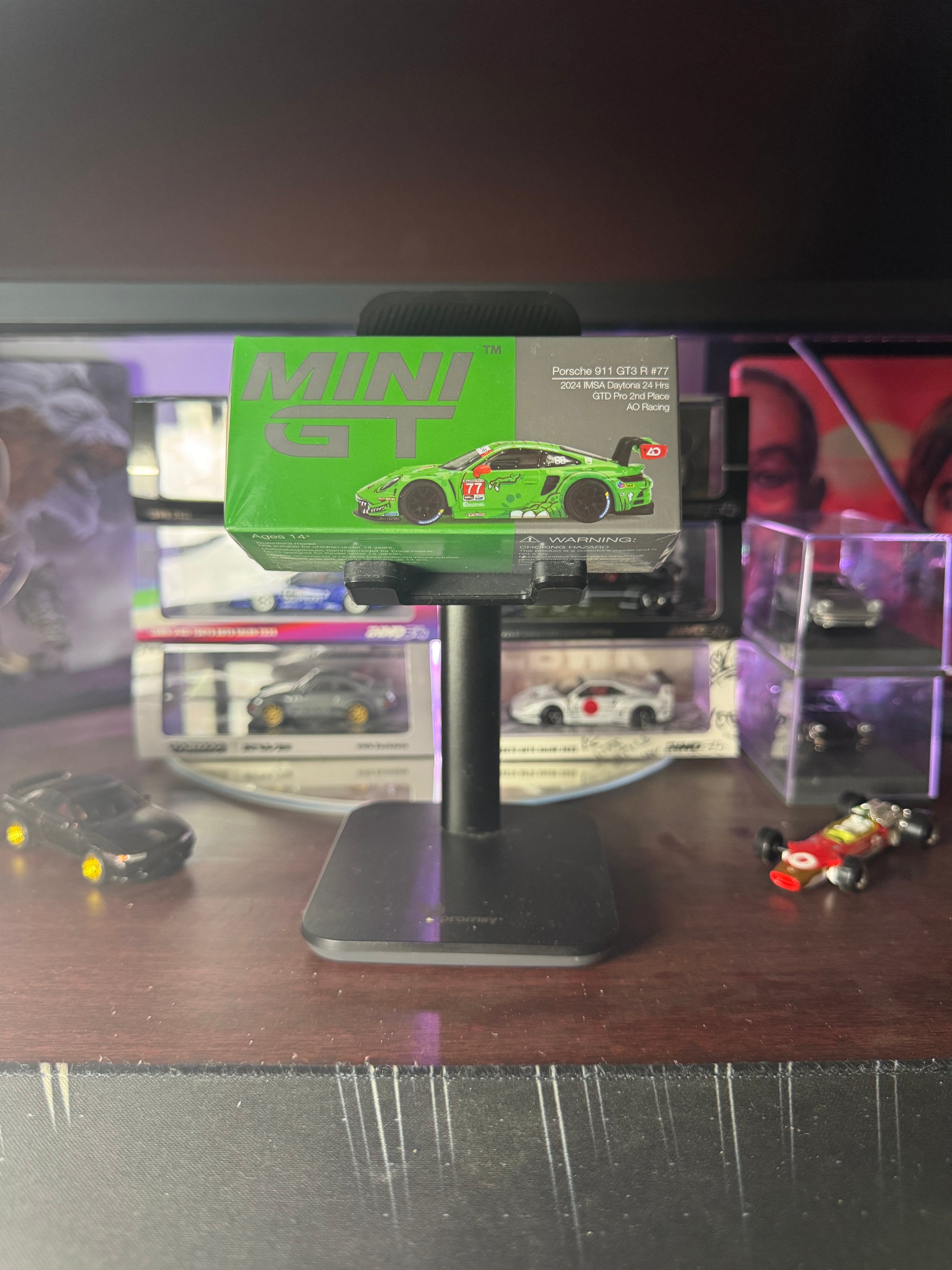 Porsche 911 GT3 R #77