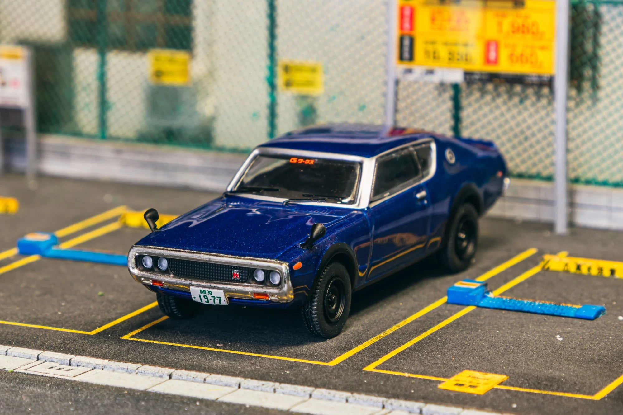 [Pre Order] Tarmac Works - J Collection Nissan Skyline 2000GT-R KPGC110 Blue Metallic - COLLAB64