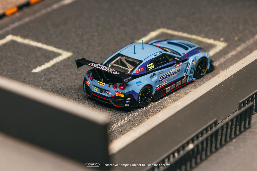[Pre Order] Tarmac Works - Nissan GT-R NISMO GT3 GT - World Challenge Asia 2025 - TEAM 5ZIGEN