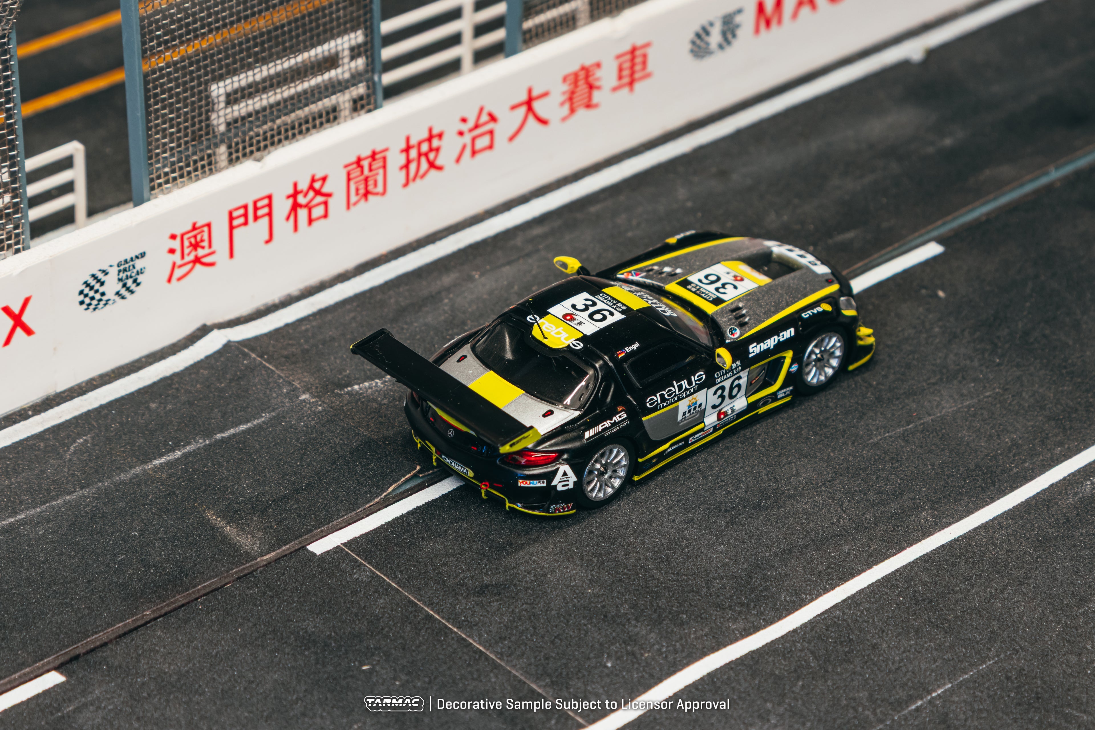 Mercedes-Benz SLS AMG GT3 - Macau GT Cup 2013