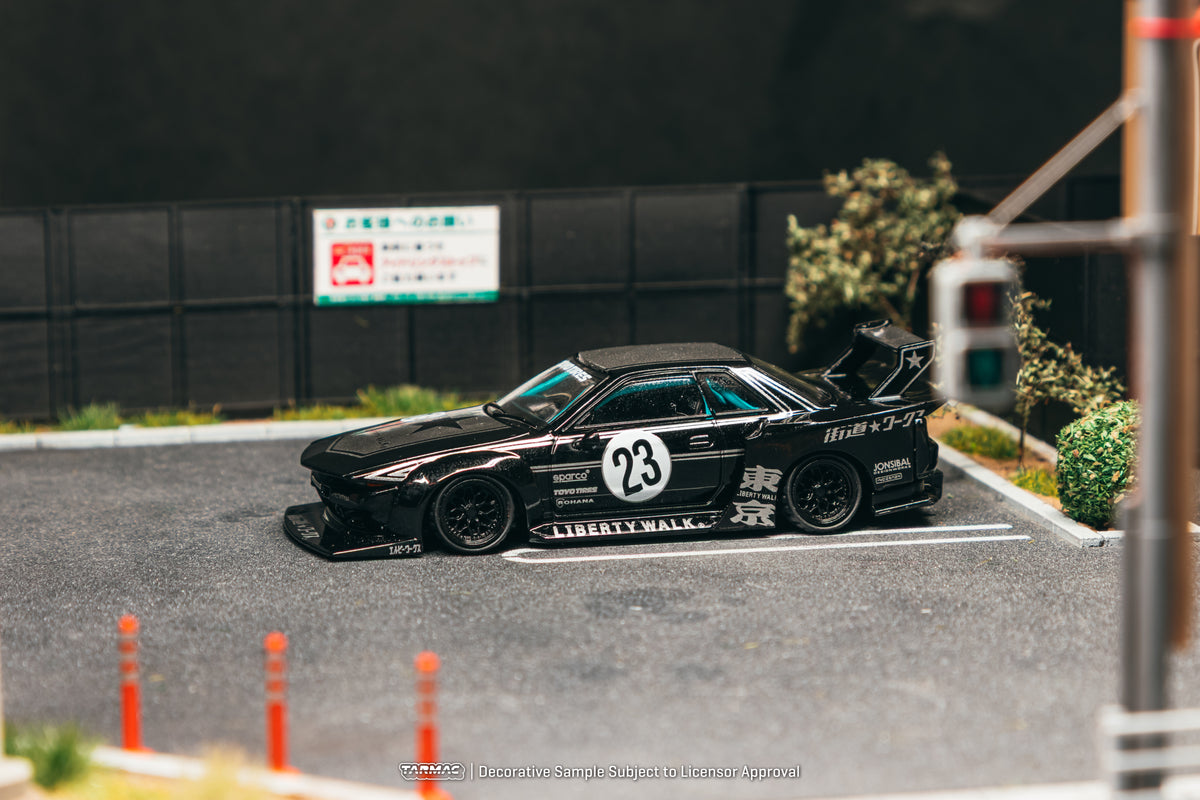 LB-KAIDO WORKS Nissan R32 Skyline Black