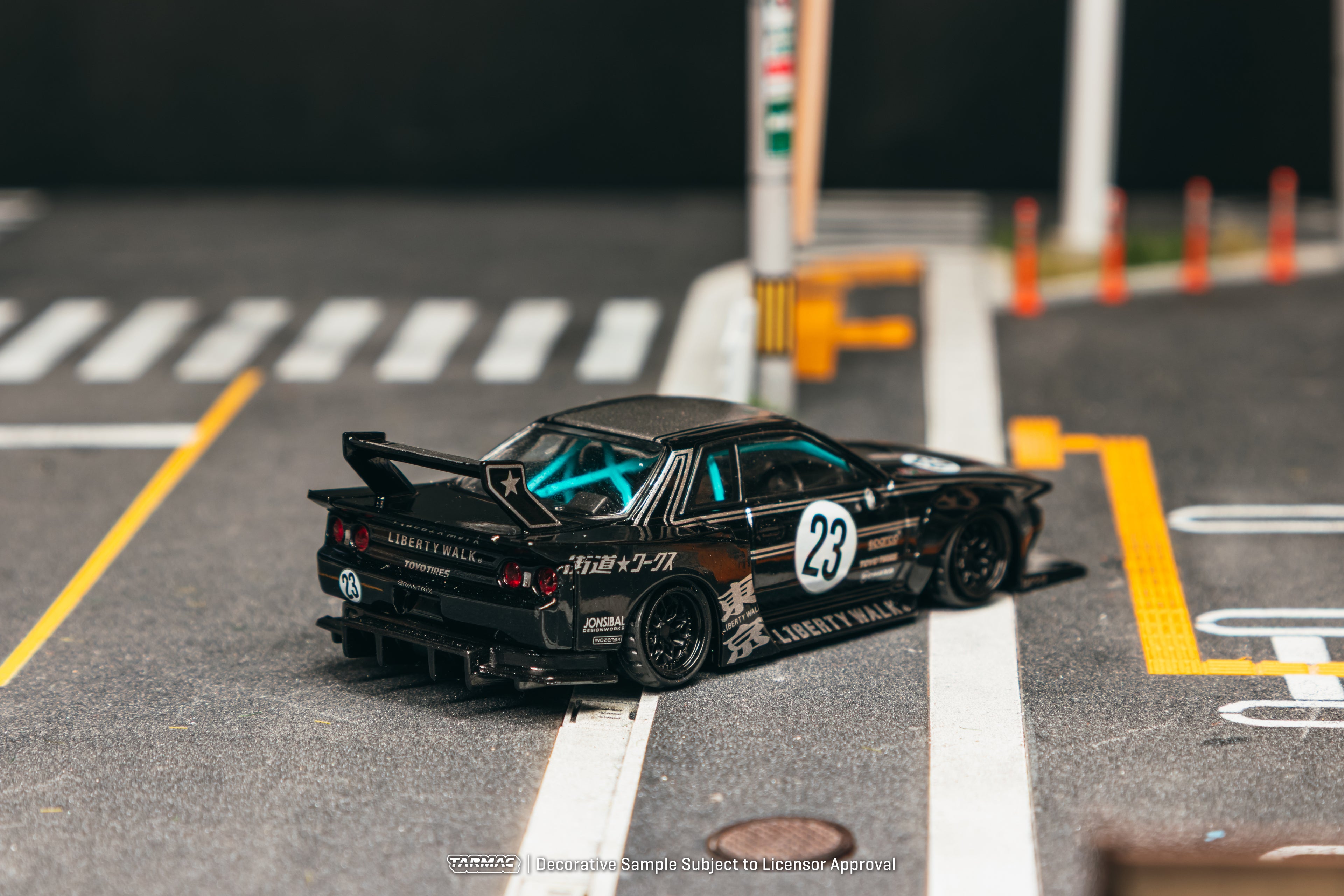 LB-KAIDO WORKS Nissan R32 Skyline Black