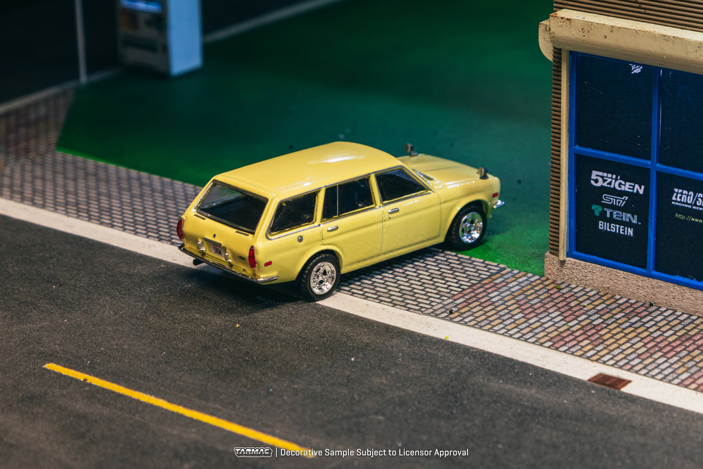 [Pre Order, Box] Tarmac Works - Datsun Bluebird 510 Wagon Yellow