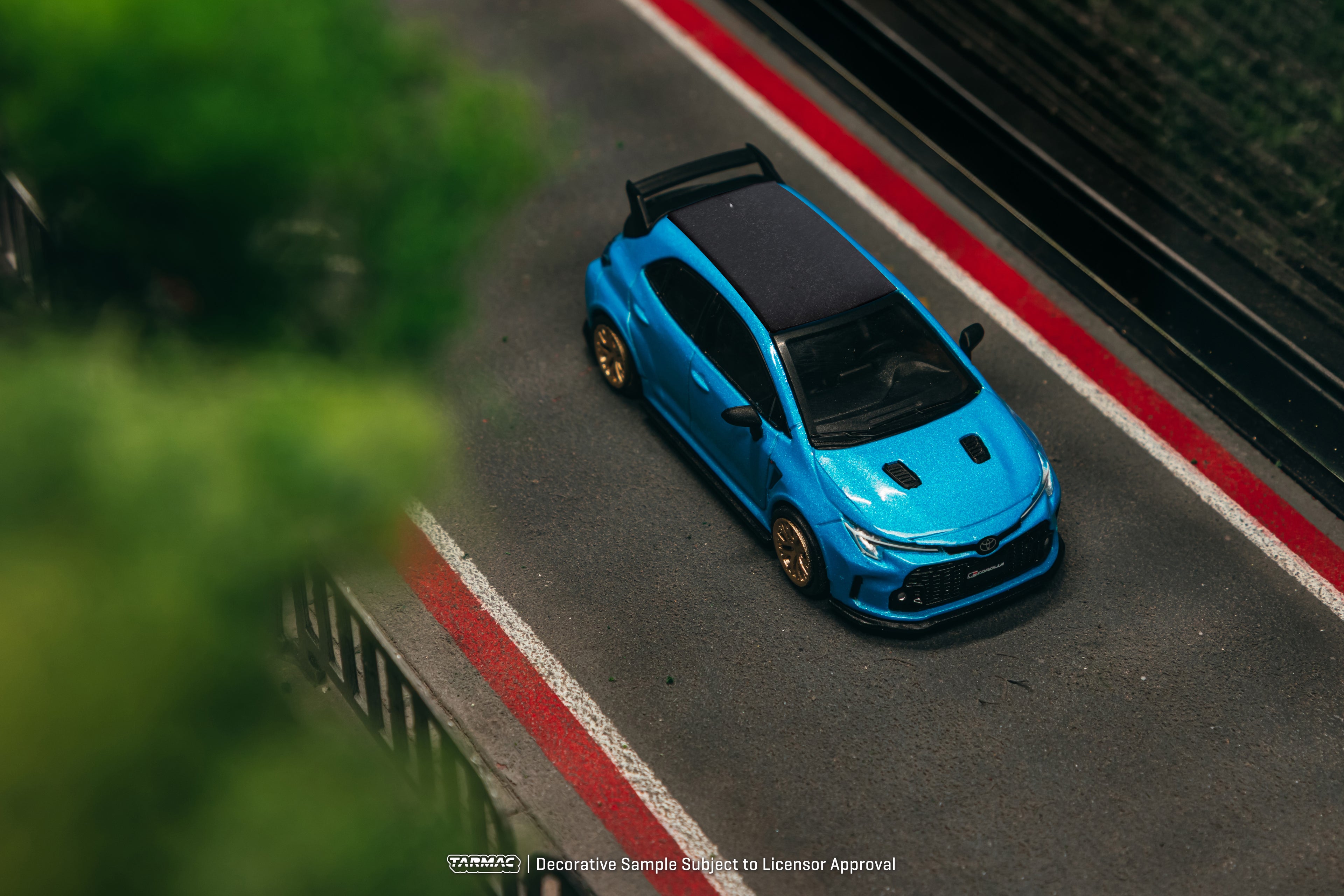 [Pre Order, Box] Tarmac Works - Toyota GR Corolla Blue