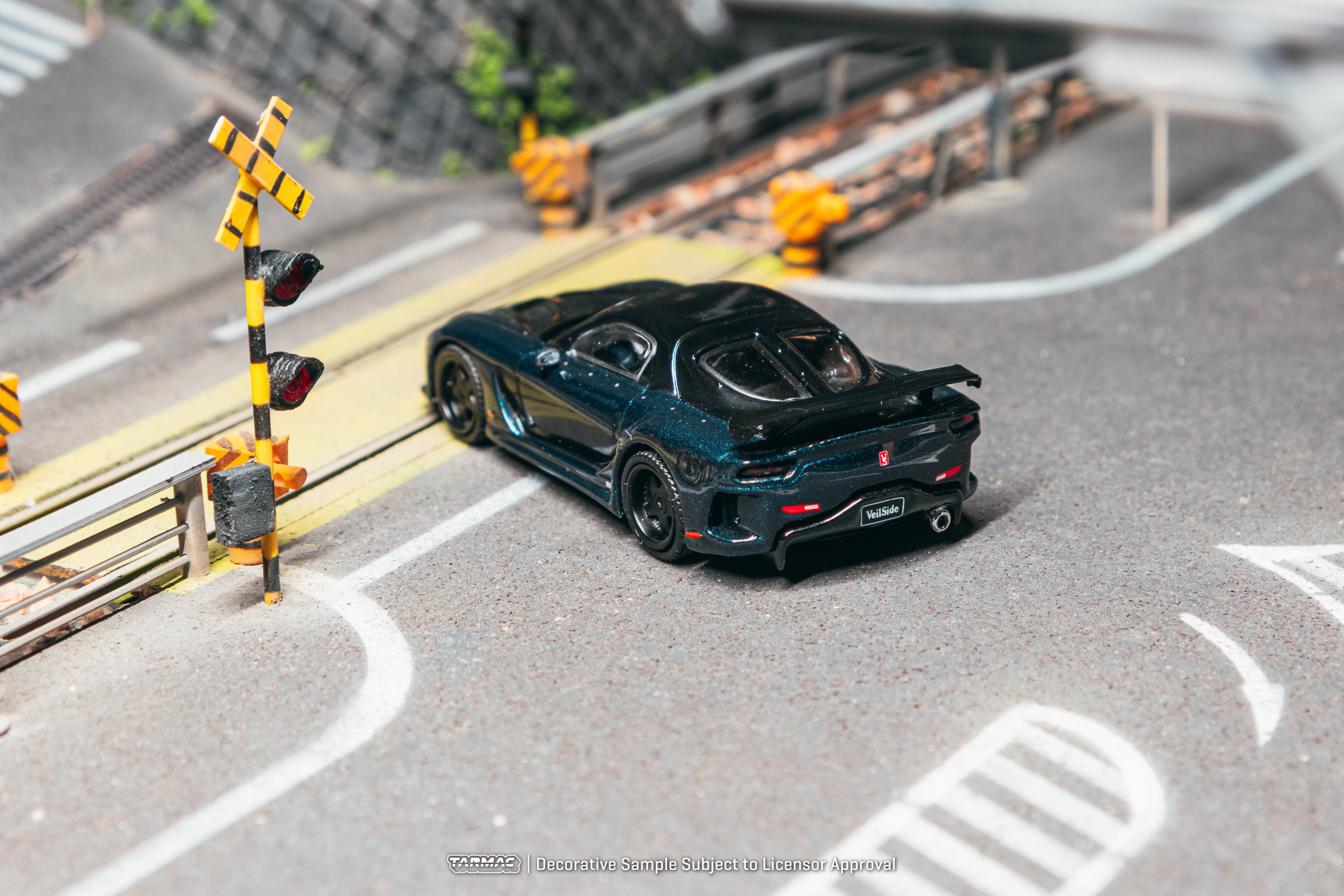 [Pre Order, Box] Tarmac Works - Mazda RX-7 VeilSide Fortune7 Dark Blue / Black