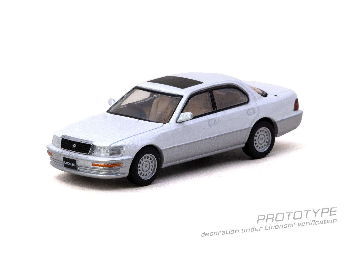 [Pre Order, Box] Tarmac Works - Lexus LS400 (UCF10) - Pearl White
