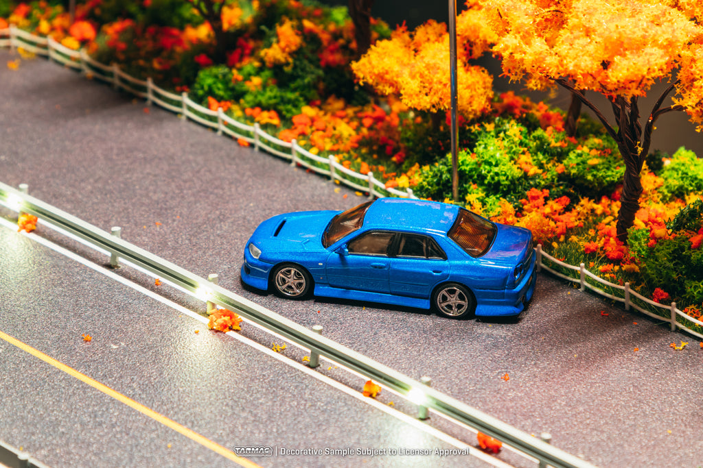 [Pre Order, Box] Tarmac Works - URAS Skyline ER34 - Blue