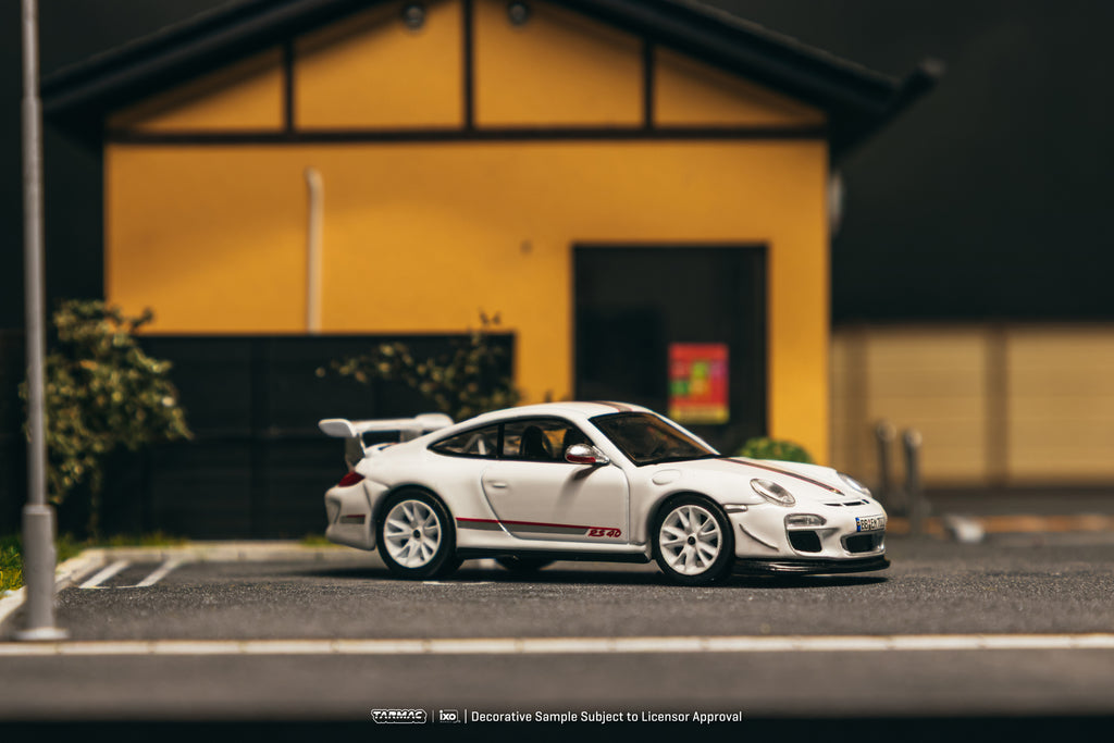 Tarmac Works - Porsche 911 GT3 RS 4.0 (997.2) - White