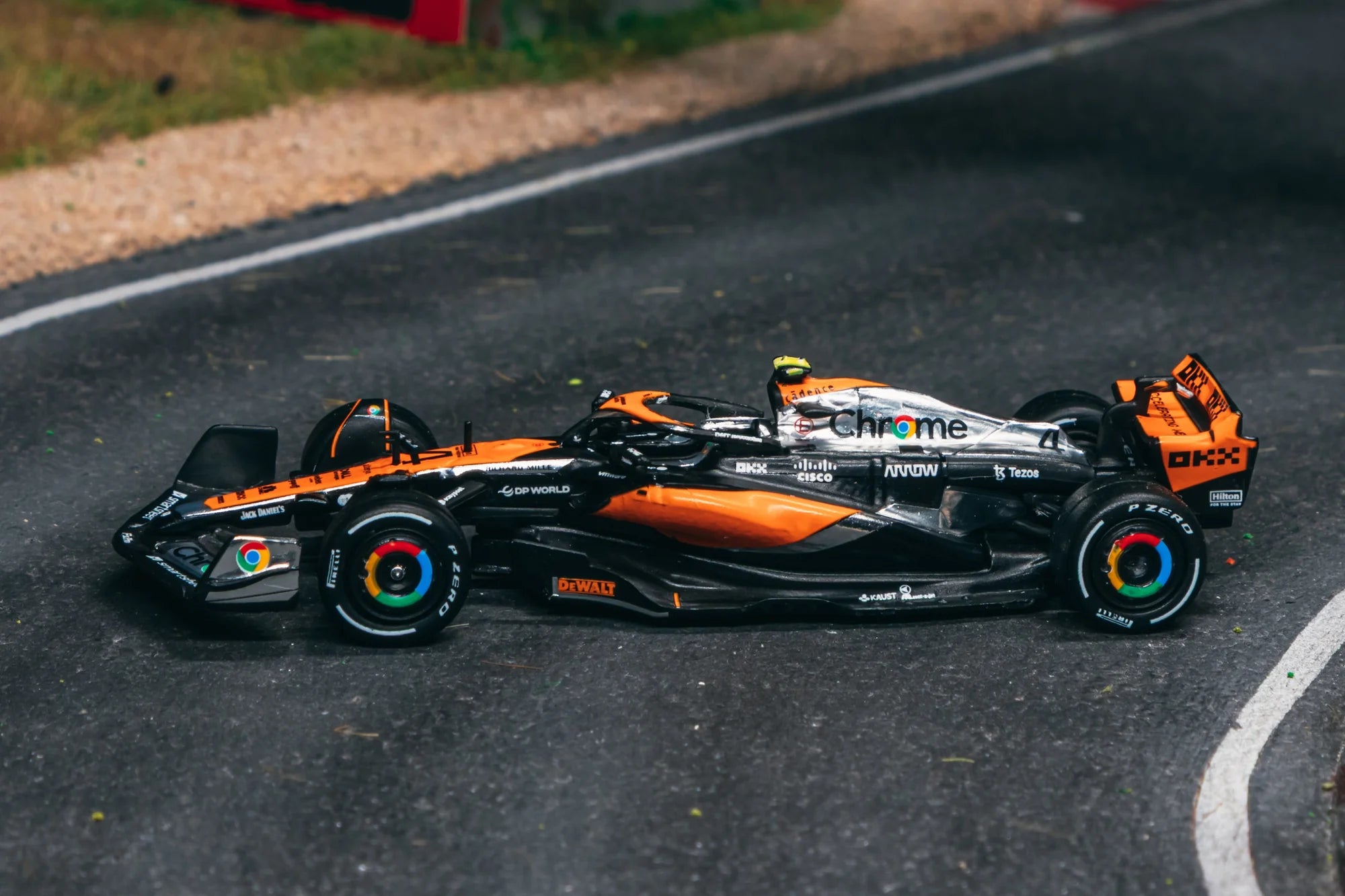 [Pre Order] Tarmac Works X iXO Models - McLaren MCL60 British Grand Prix 2023 Lando Norris - GLOBAL64
