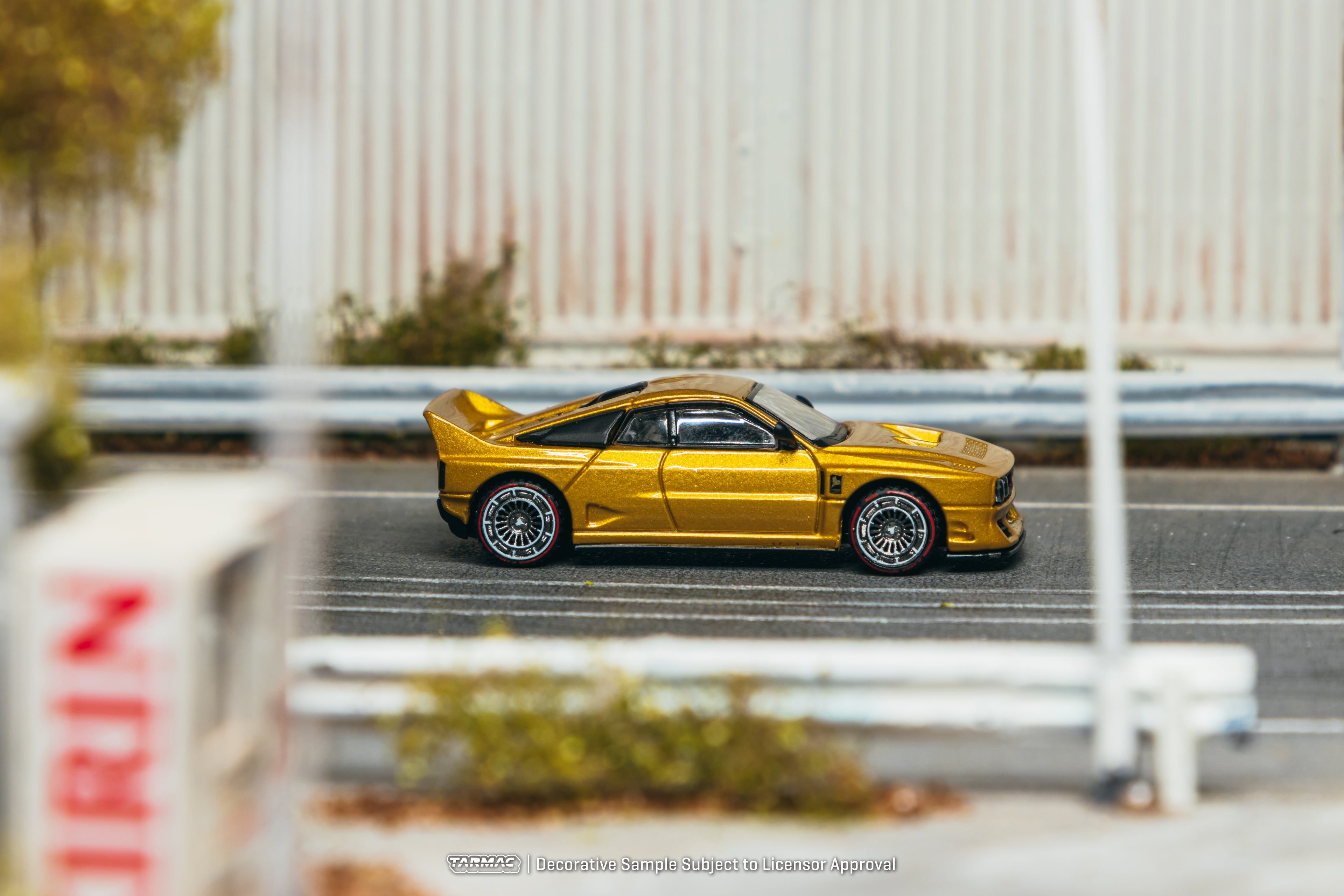 Tarmac Works - Kimera EVO38 - Gold