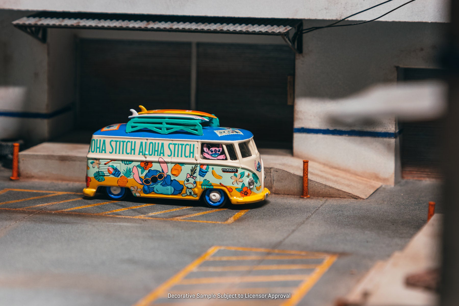 Volkswagen Type II (T1) Panel Van - Lilo & Stitch