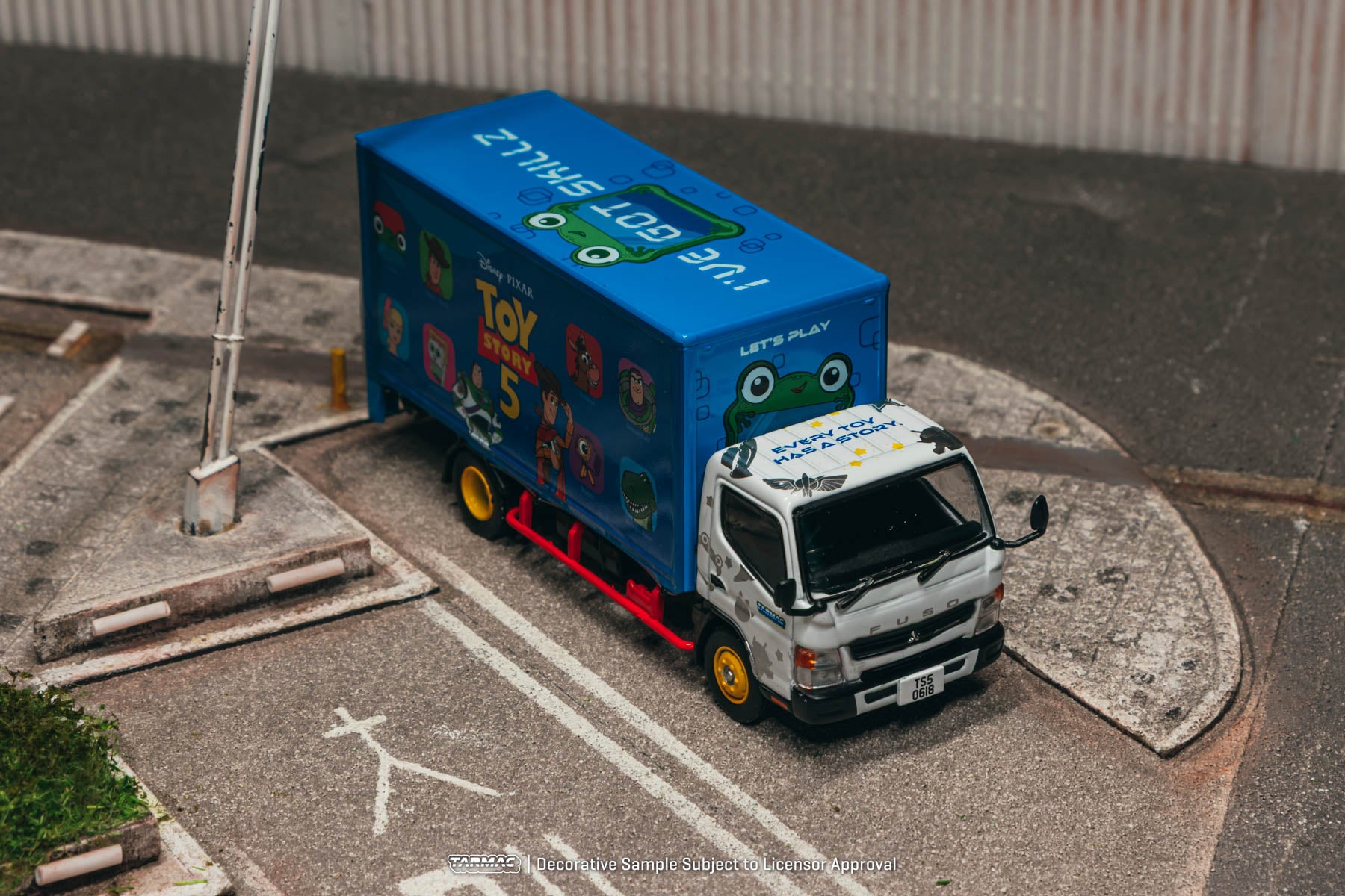 Mitsubishi Fuso Canter - Toy Story 5
