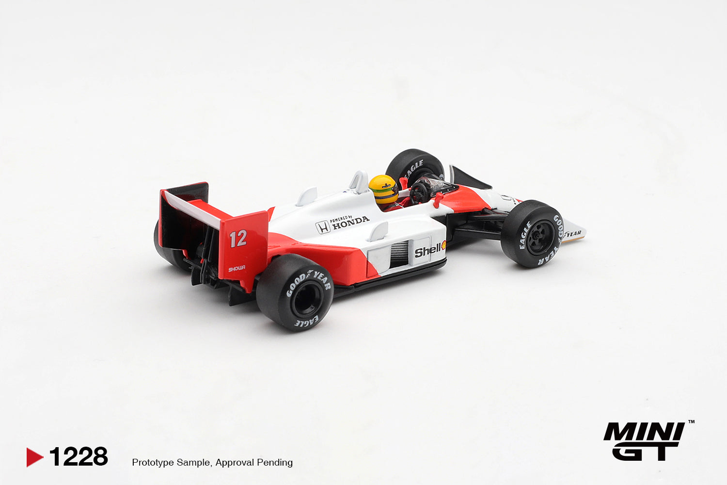 [Pre Order, Box] MiniGT - McLaren MP4/4 #12 Ayrton Senna 1988 Canadian Grand Prix Winner