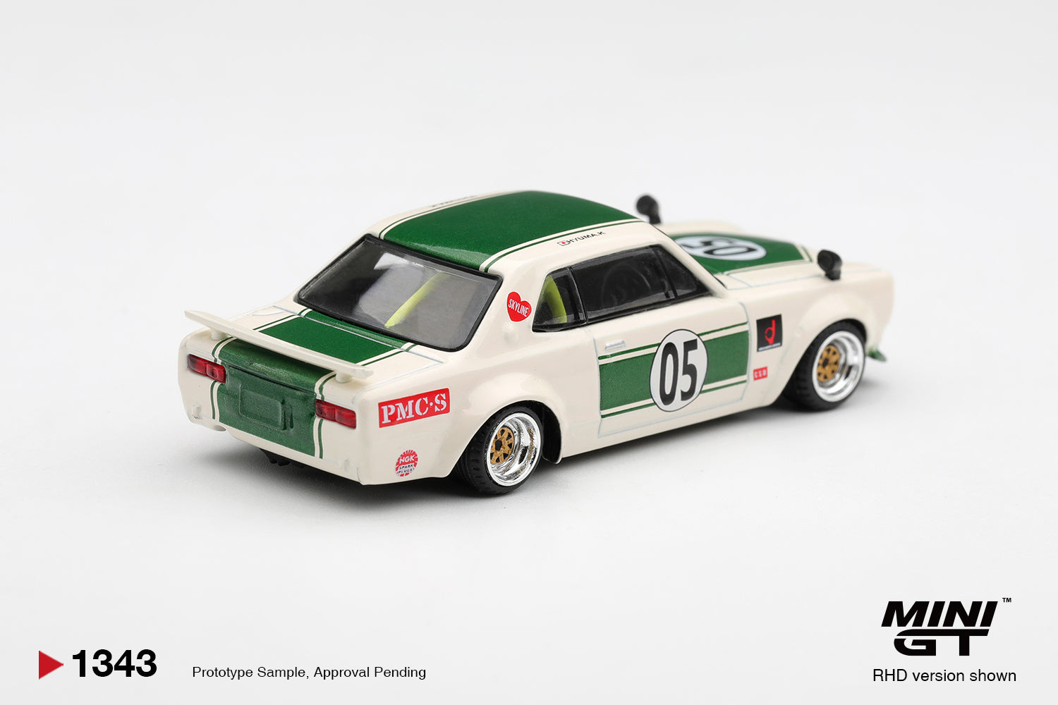 Nissan Skyline LB-WORKS "HAKOSUKA" - White / Green
