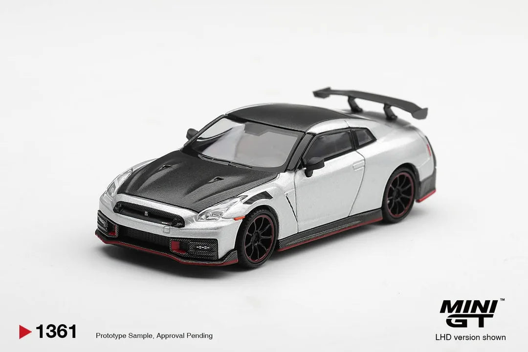 Nissan GT-R NISMO 2024 - Silver