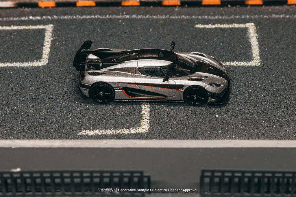 Tarmac Works - Koenigsegg One:1 - Silver