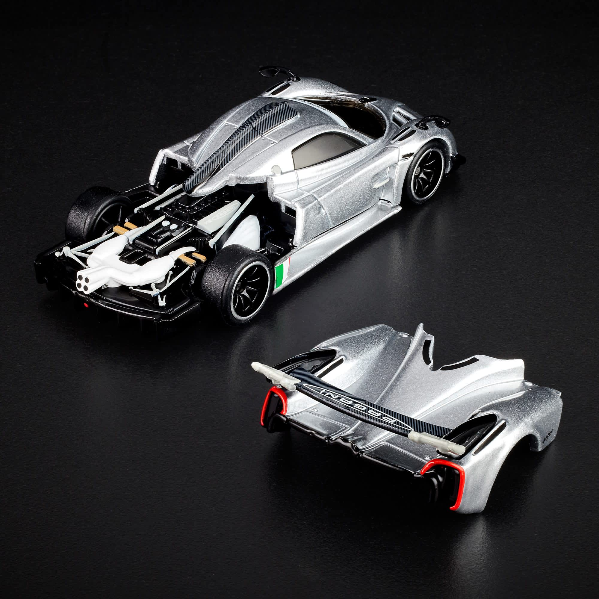 [Pre Order] Hot Wheels - RLC Exclusive ’21 Pagani Huayra R - May Shipping