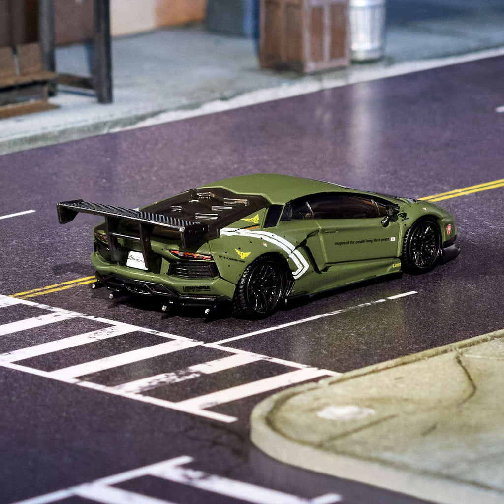 [Pre Order] 
Hot Wheels - Elite 64 LBWK Lamborghini Aventador LP 700-4