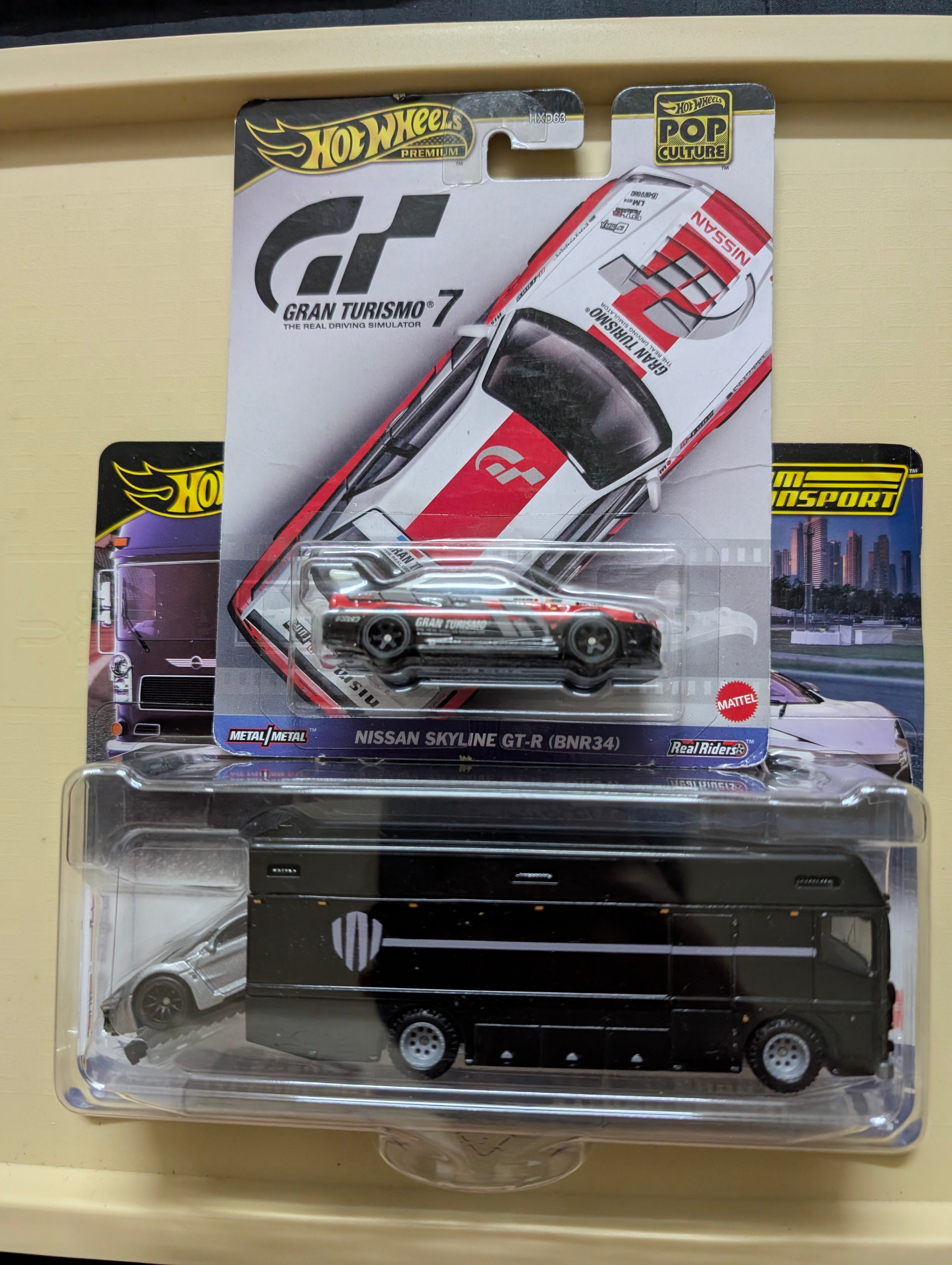 [Indian] Nissan Skyline GT-R (BN34) + Lykan Team Transport